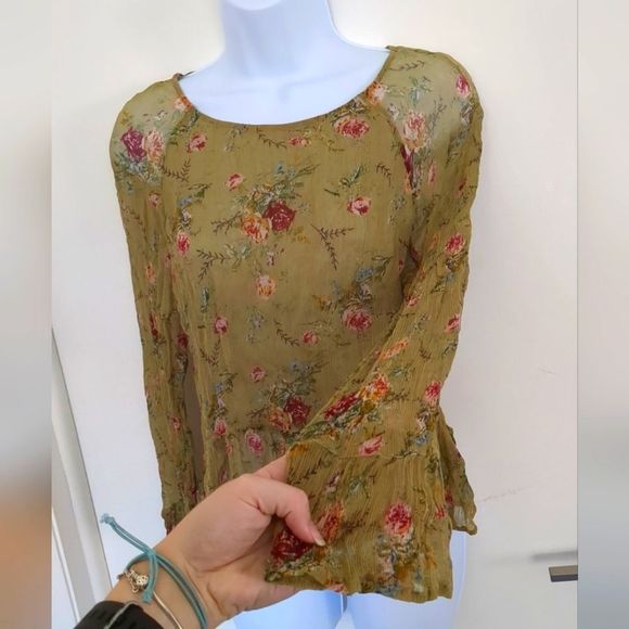 Zara Woman Olive Green rose print sheer sleeve and back blouse size M - Picture 4 of 7